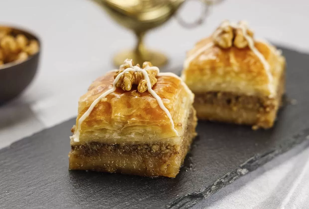 BAKLAVA TATLI